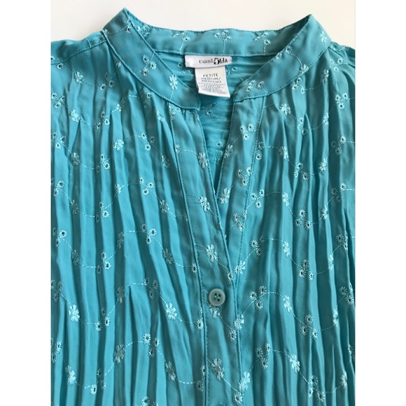 East 5th Women’s Teal Button Down Short Sleeve Top MP - Picture 5 of 7